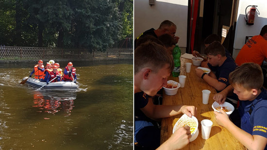 Kinder auf einem Paddelboot auf einem Fluß und beim Essen an einem Tisch